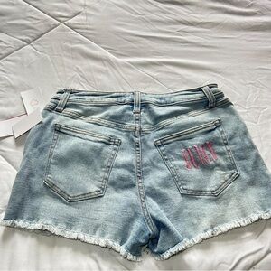 Size 30” juicy couture denim shorts